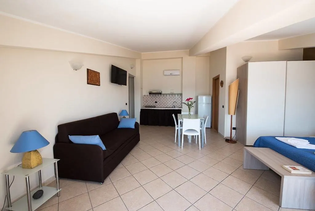 B&B La Sirena Santa Teresa Di Riva Bed and breakfast