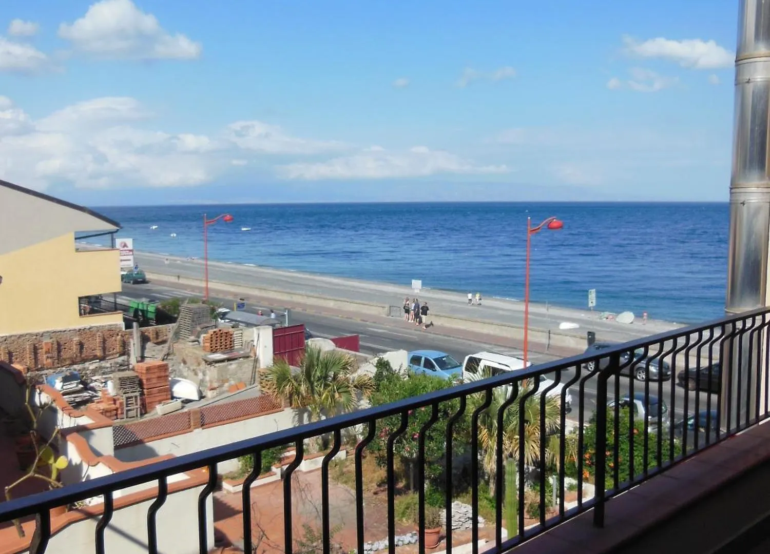 B&B La Sirena Santa Teresa Di Riva Bed & Breakfast