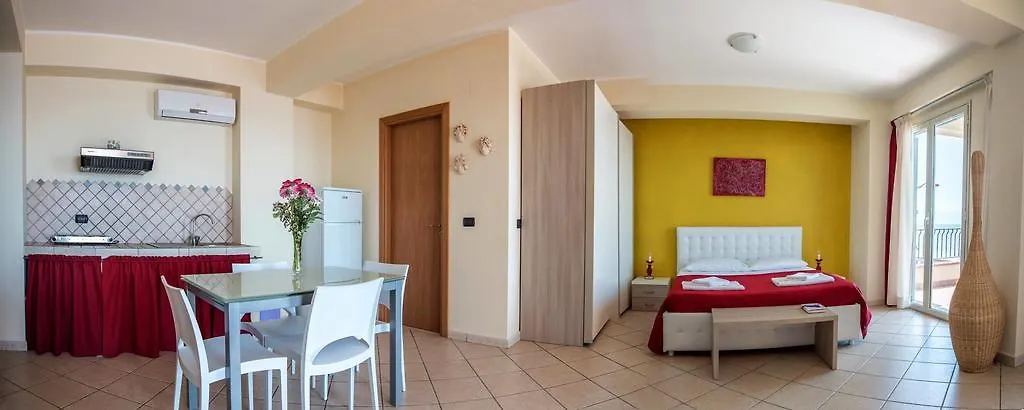 Bed & Breakfast B&B La Sirena Santa Teresa Di Riva